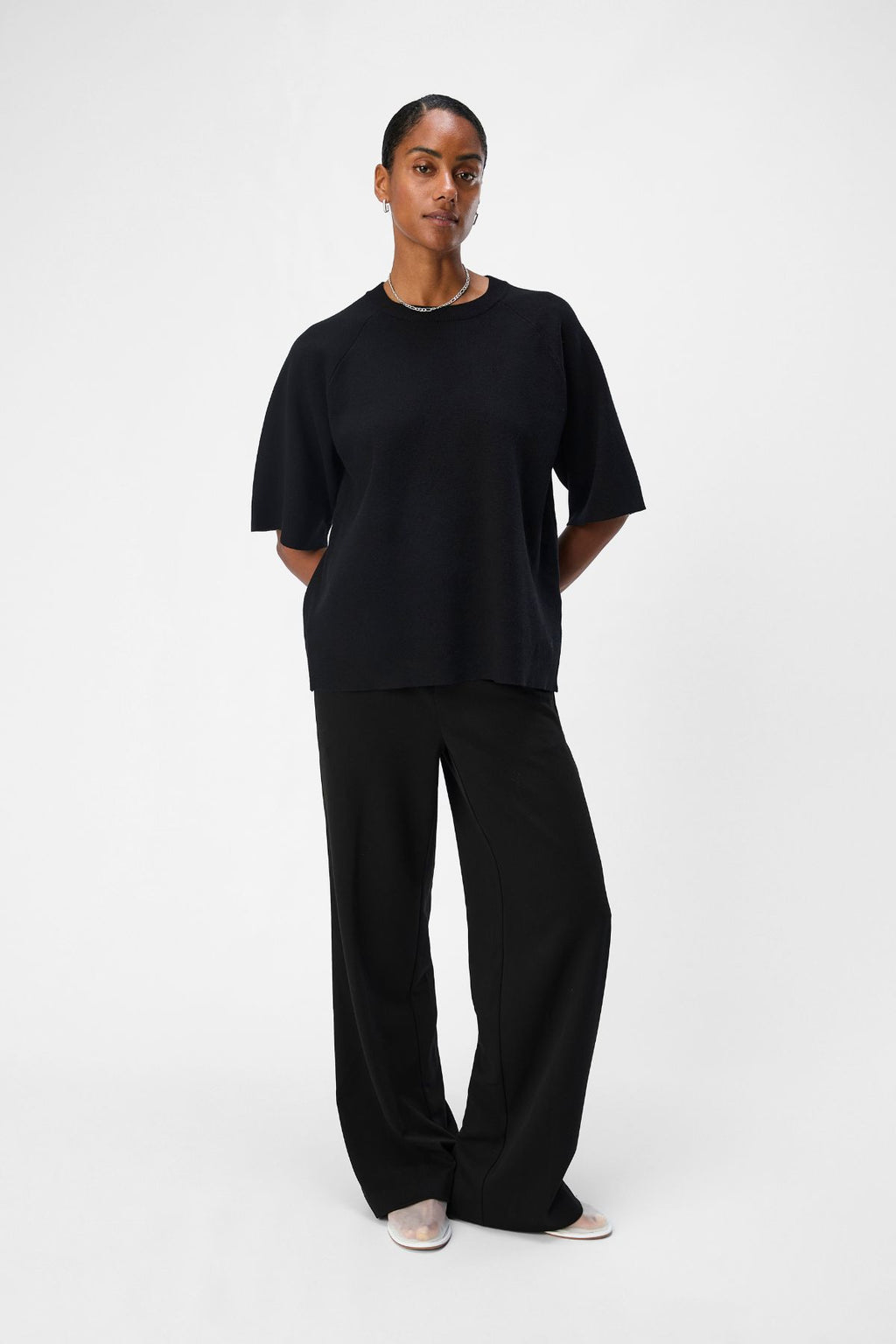 Reynard 2/4 Knit Pullover - Black