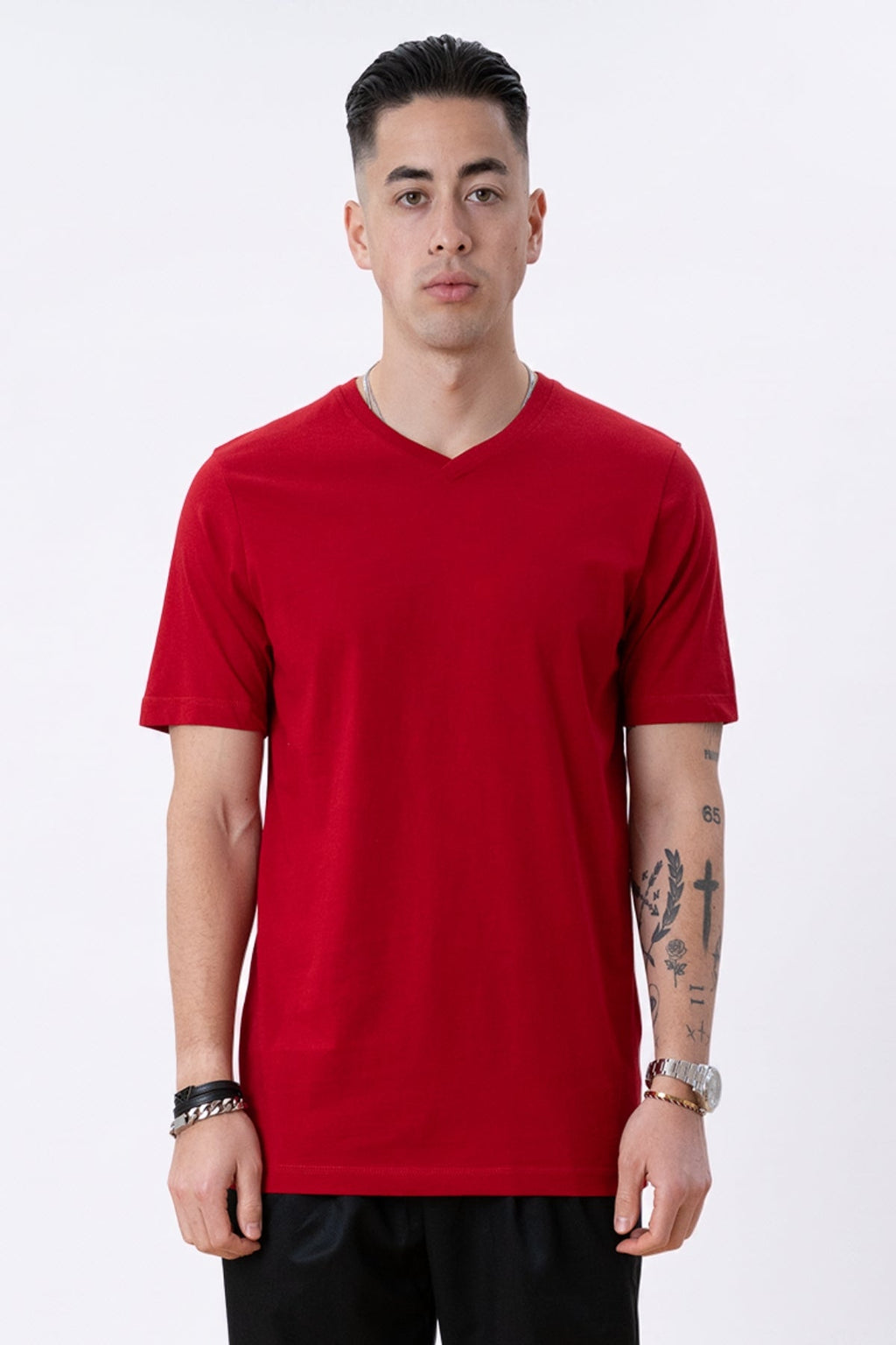 Basic V-neck t-shirt - Red