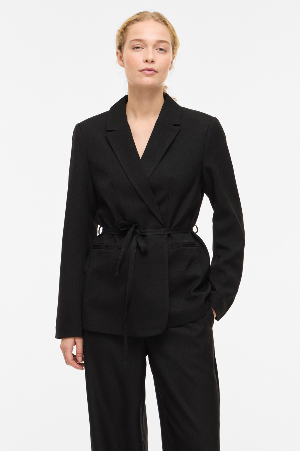 Gurha Blazer - Black