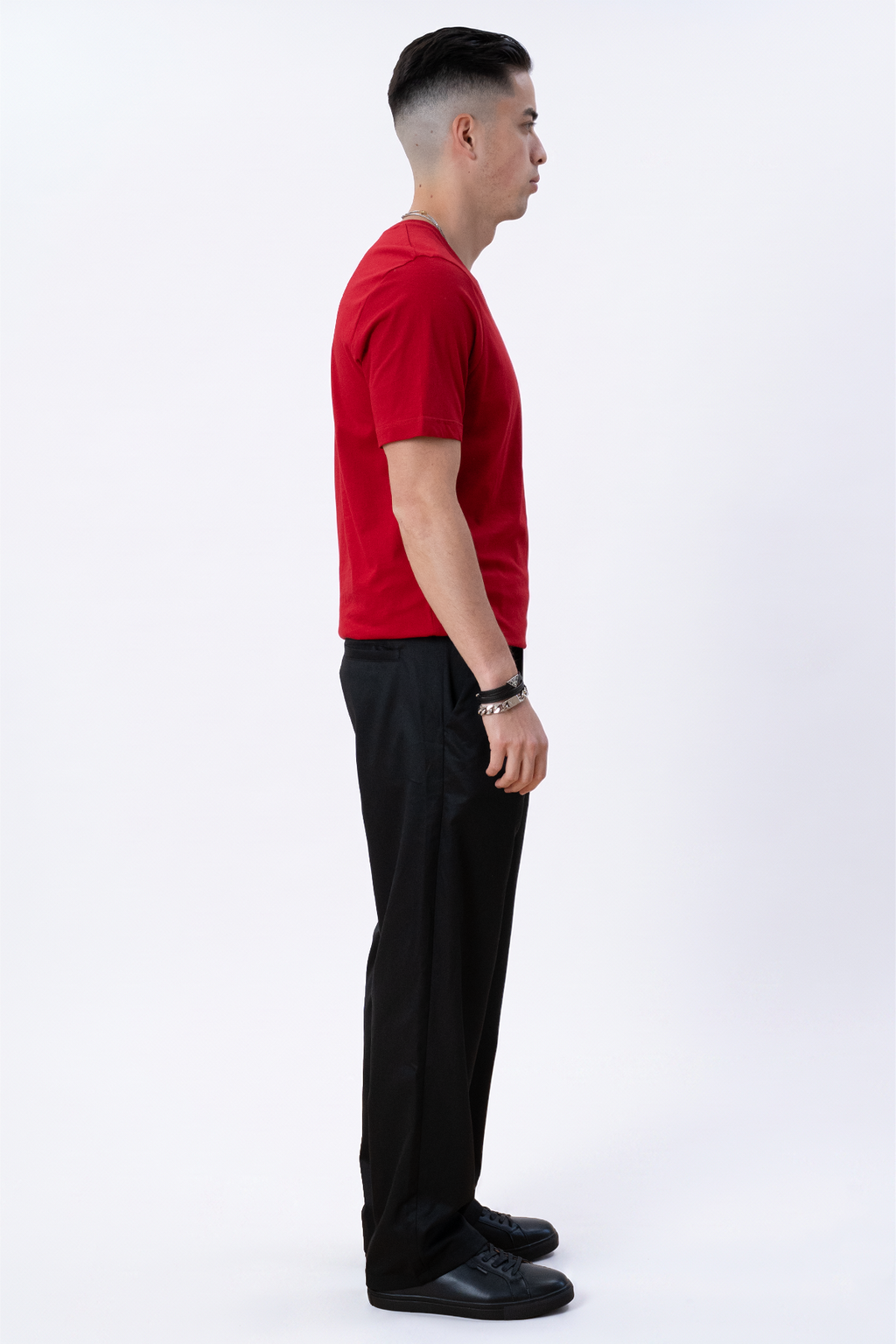 Basic V-neck t-shirt - Red