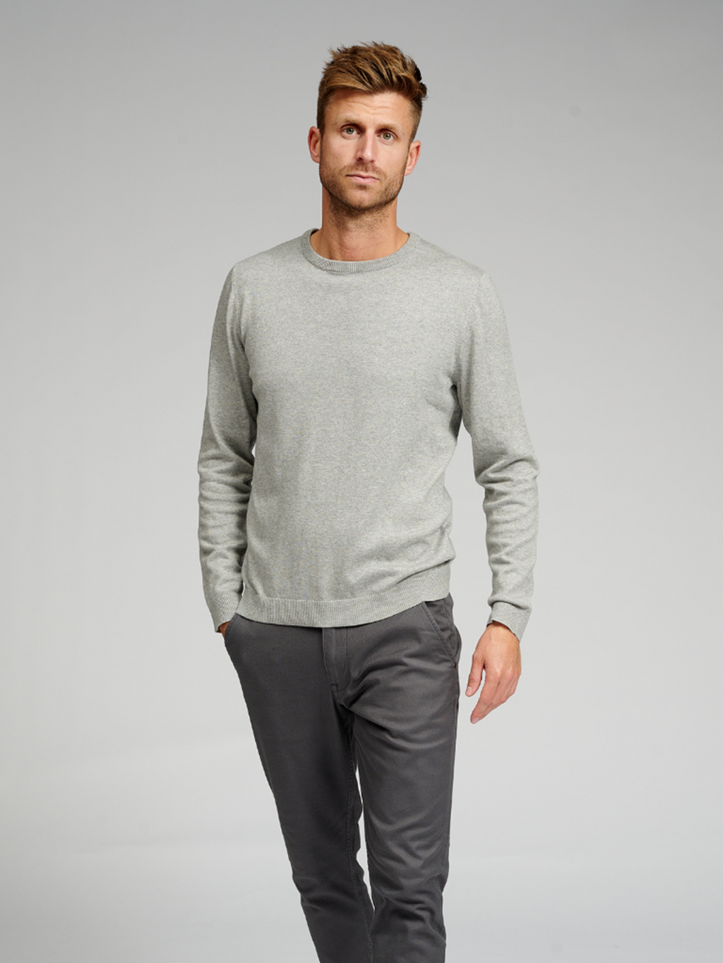 Crewneck de base en tricot - mélange gris clair