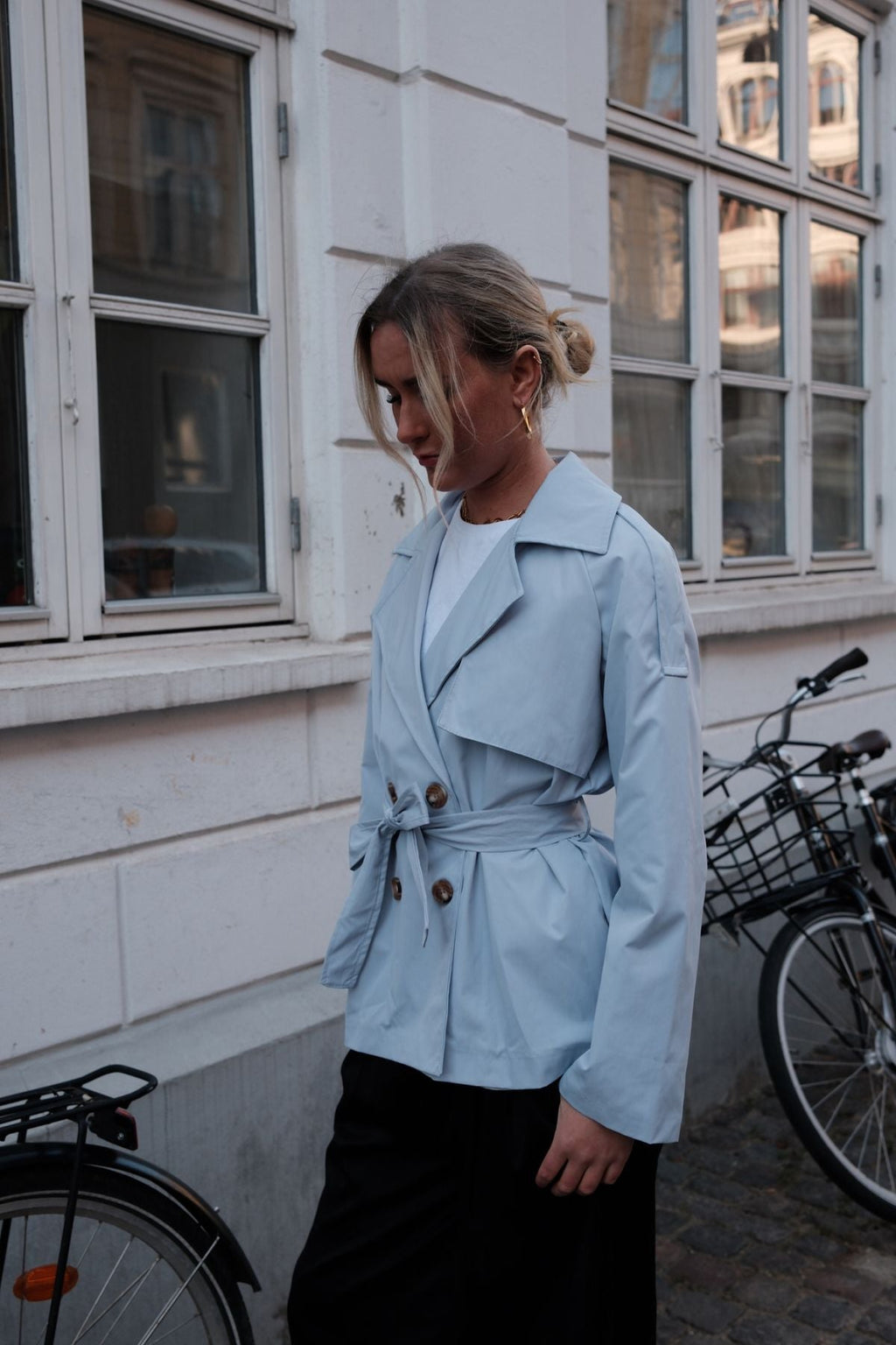 Sia Short Trenchcoat - Sky Blue