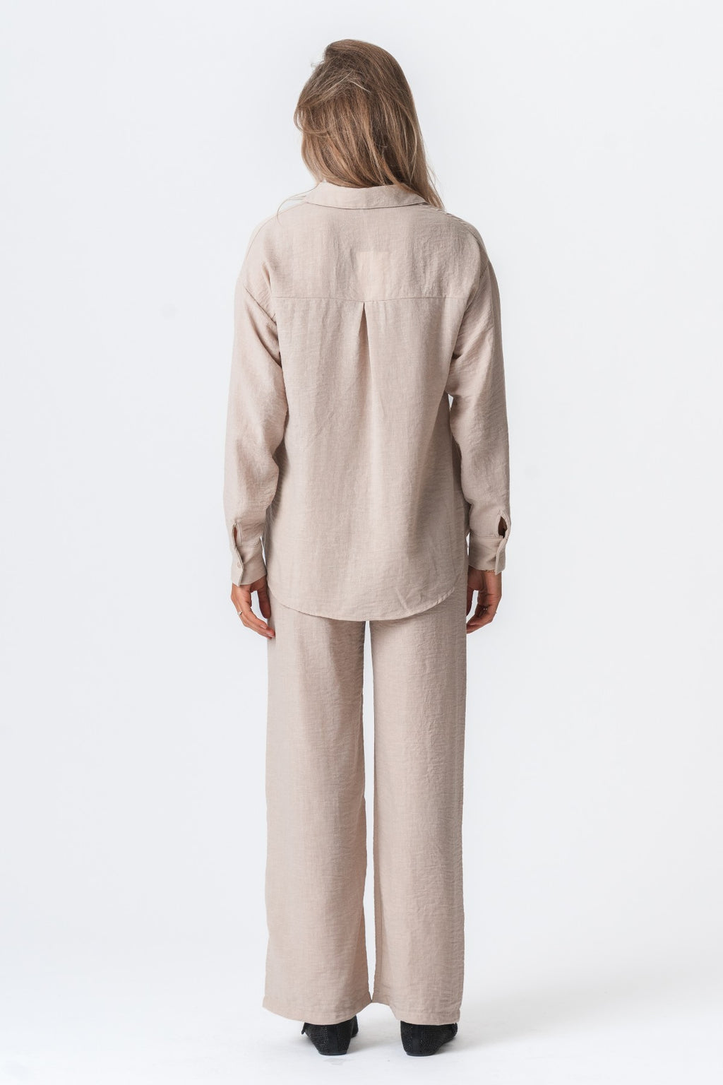 Lilly Pants + Lilly Shirt (Sand) – Package Deal