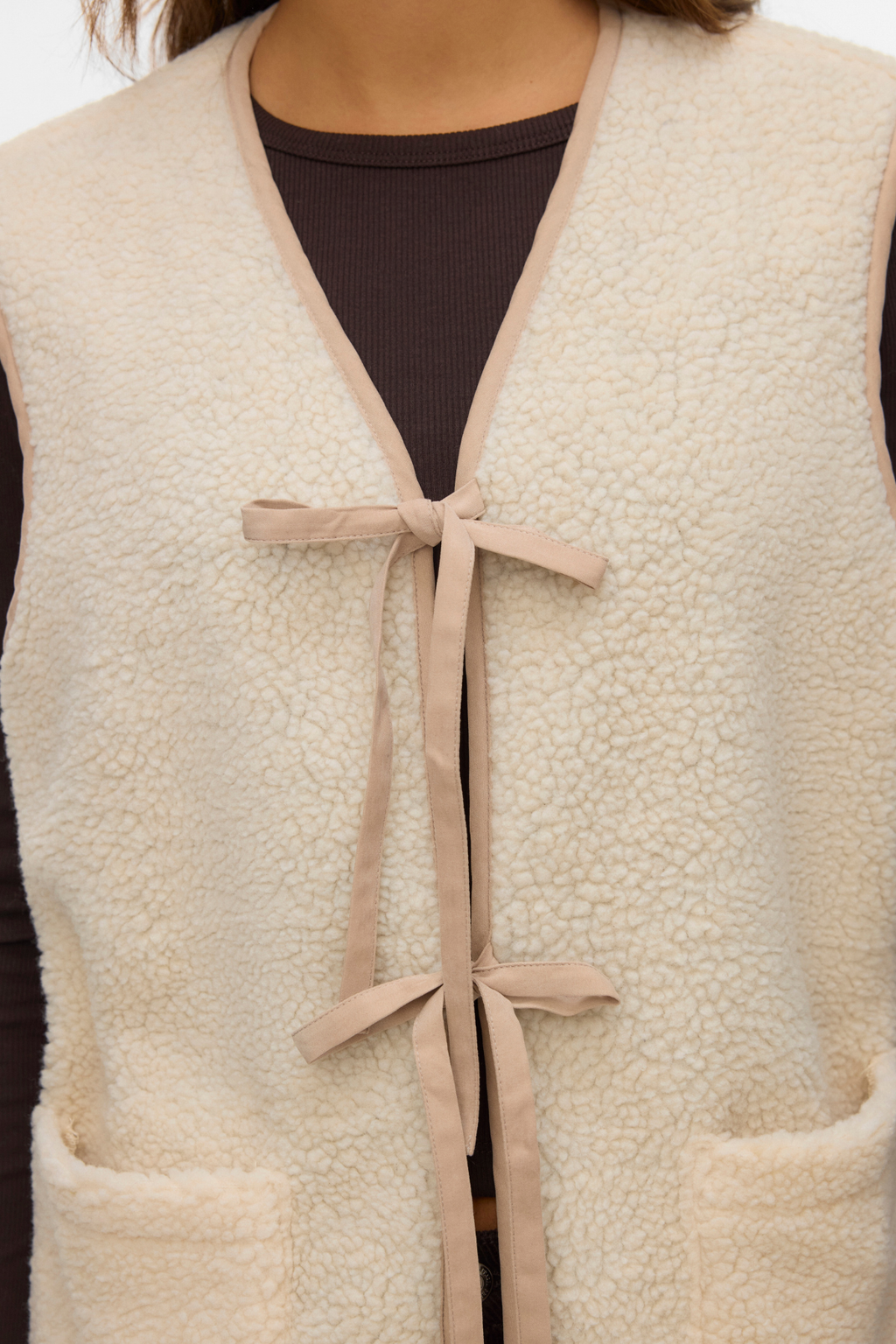 Cleo Short Waistcoat - Oatmeal