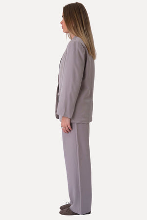 Costume surdimensionné (gris) - Forme de package