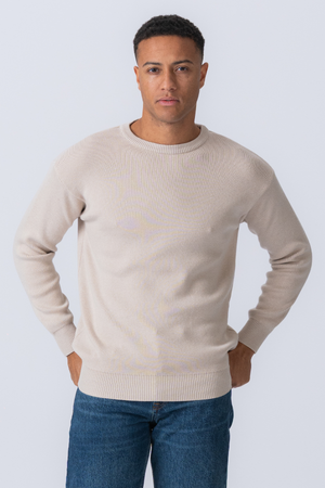 Pull en tricot à l'équipage - beige clair