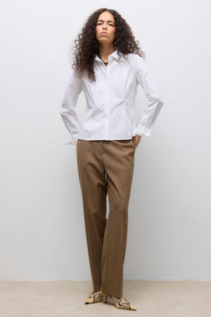 Ums V-Neck Shirt - Bright White