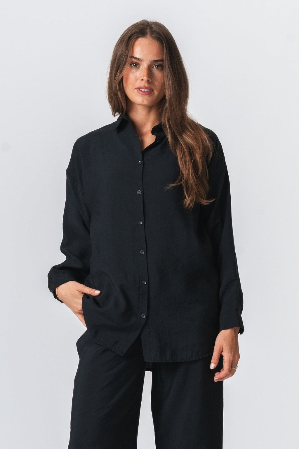 Mia Pants + Chemise MIA (rose) - Forme de package