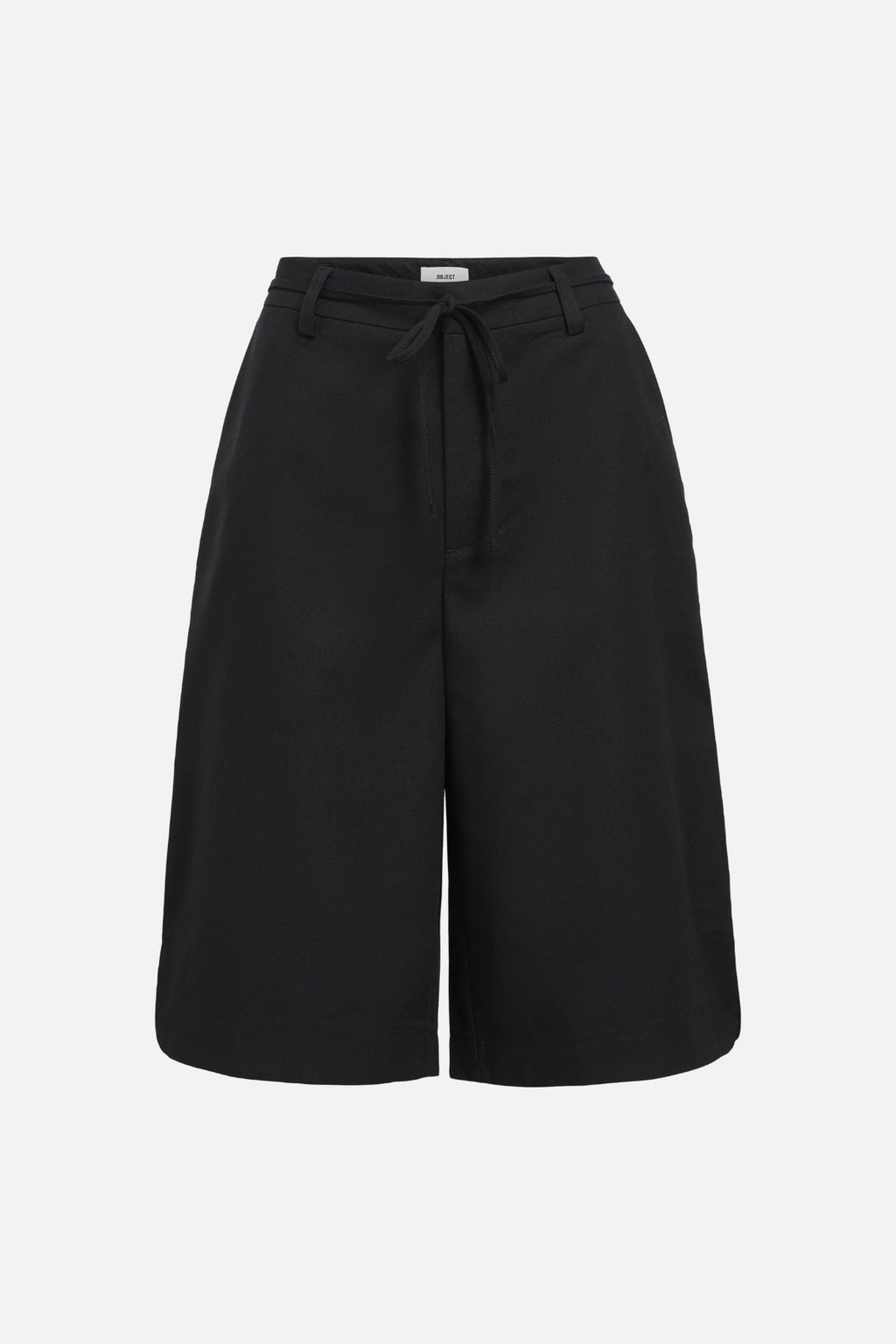 Aura Bermuda Shorts - Noir