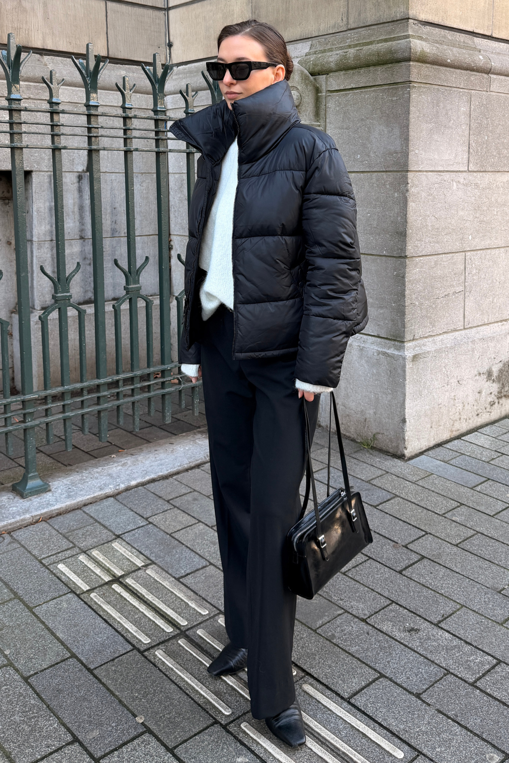 Short Puffer Jacket - Black