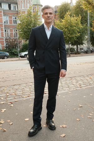 Premium Double-breasted Suit (Black)