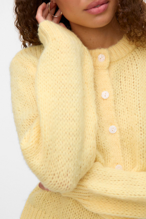 Wilo O-Neck Cardigan - Pale Banana
