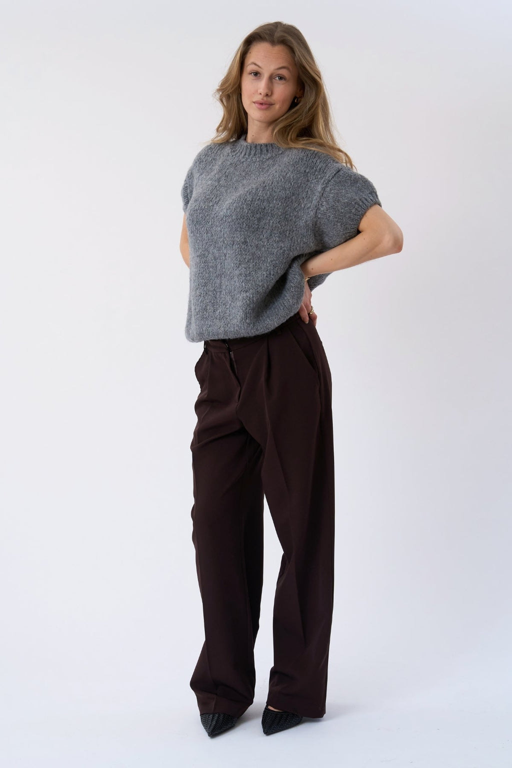 Chloe Short Sleeved Knit - Grey