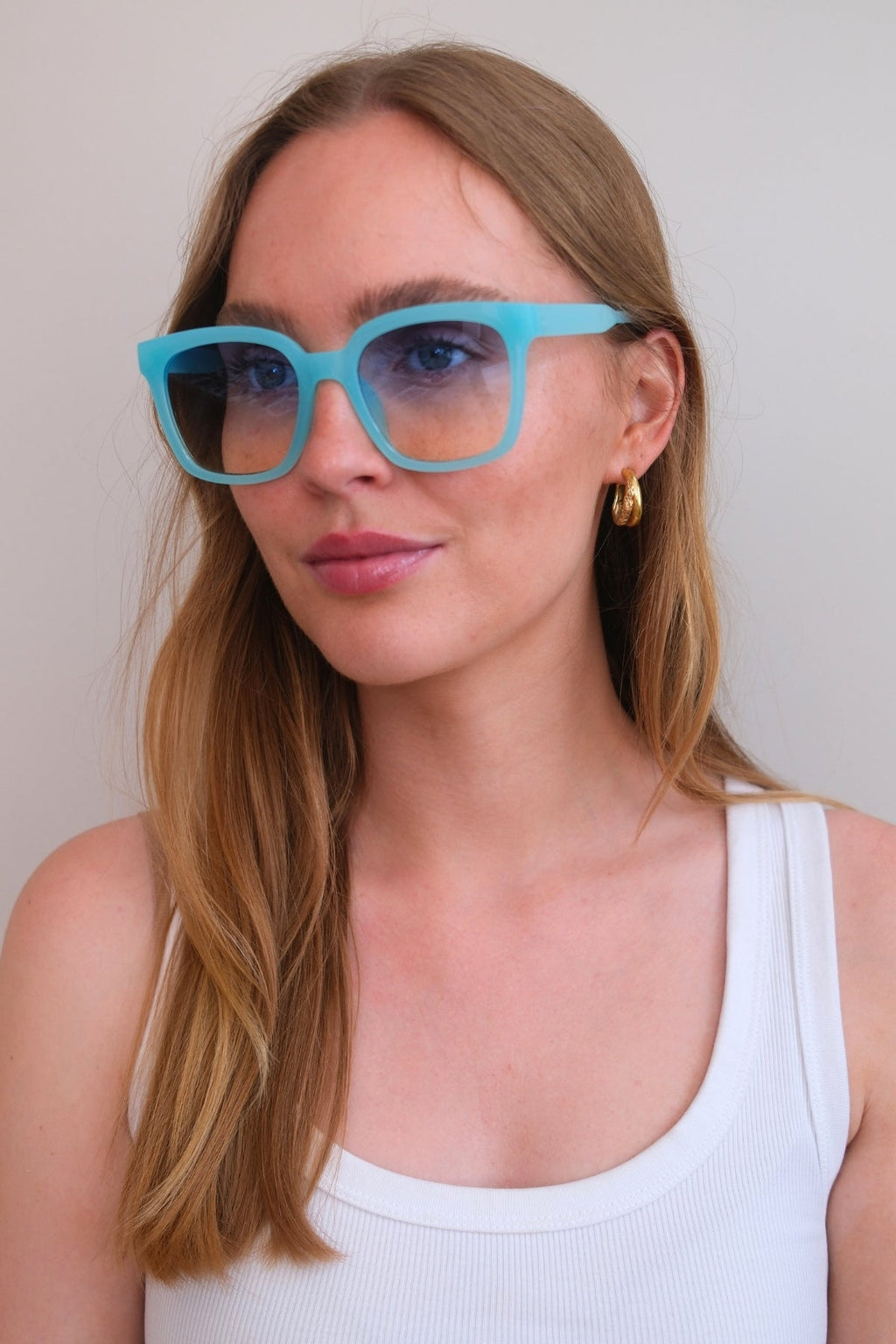 Aisha Sunglasses - Light Blue
