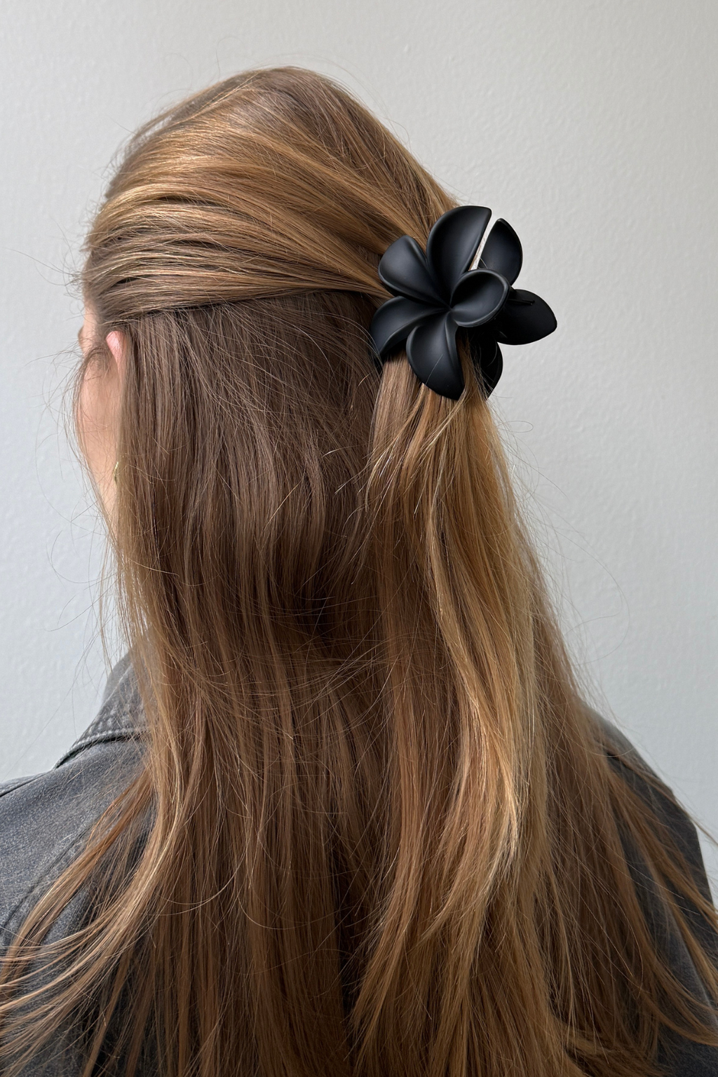 Clip à cheveux de fleur - noir