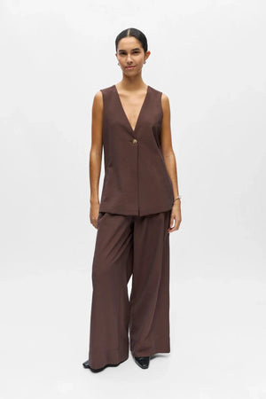 Isla Yui Waistcoat - Seal Brown