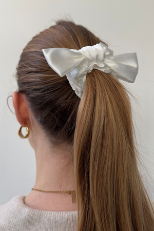 Bow Scrunchie - blanc