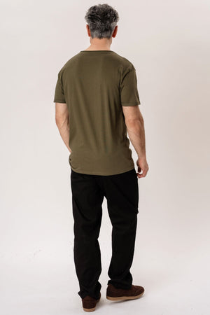 T-shirt à col profond - Vert olive