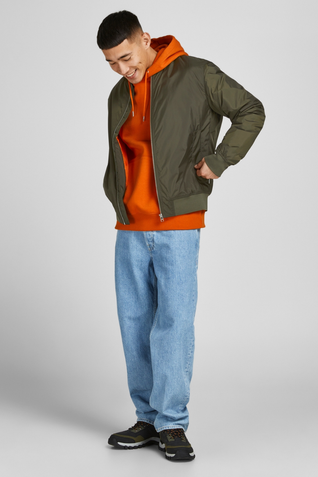 Veste de bombardier en argile - nuit forestière