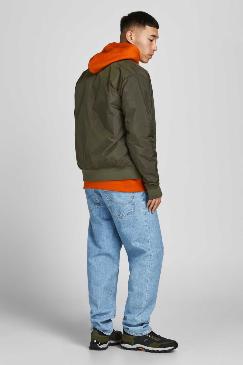 Veste de bombardier en argile - nuit forestière