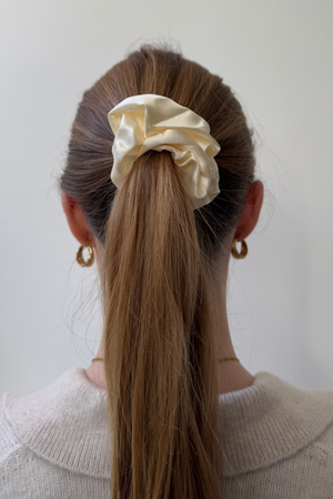 Satin Scrunchie - Blanc