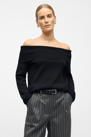 Reynard Off Shoulder Knit - Black