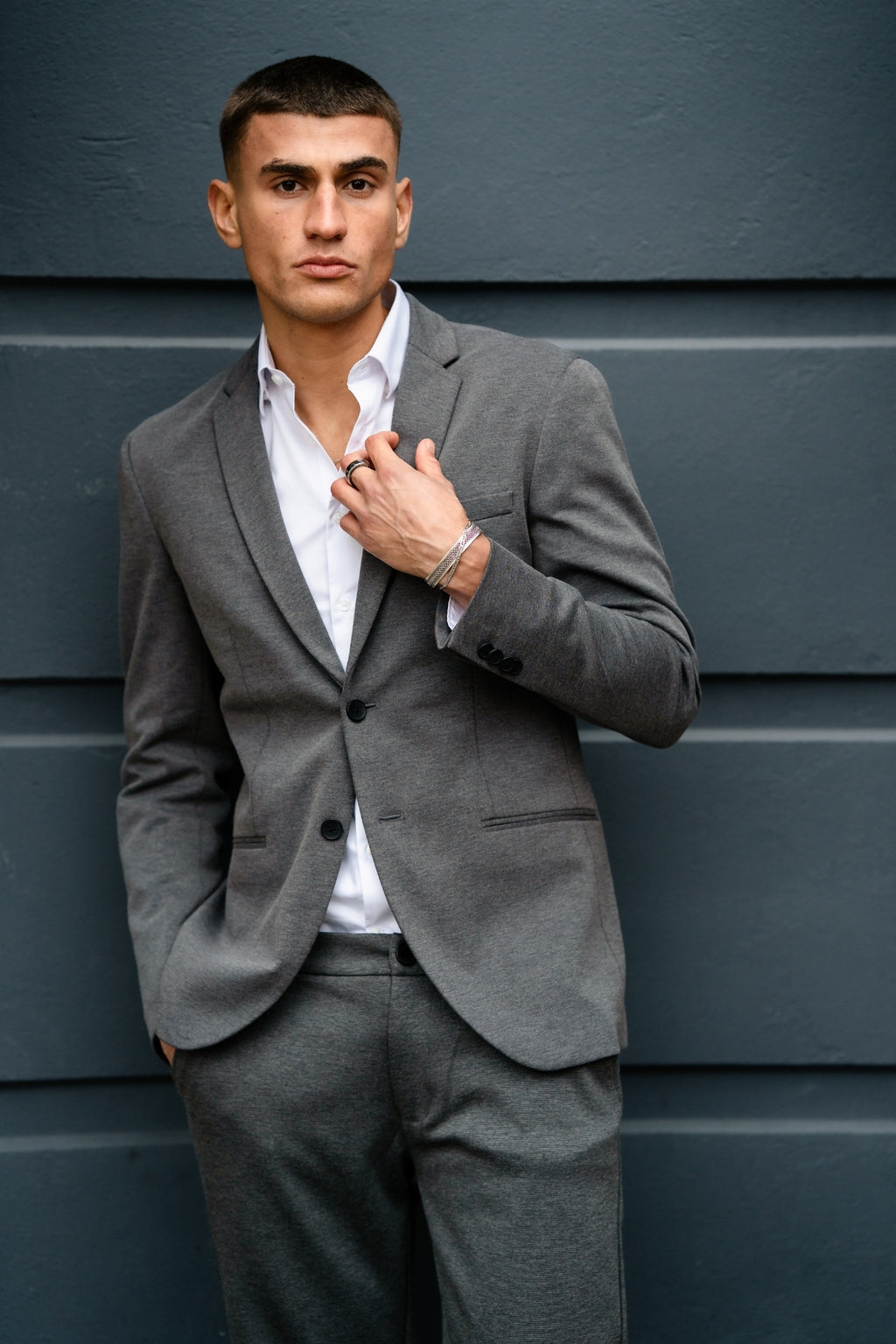 The Original Performance Costume Regular Coupe – (Gris foncé)