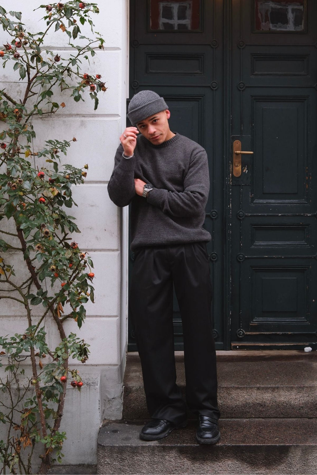 Easton Knit - Dark Grey