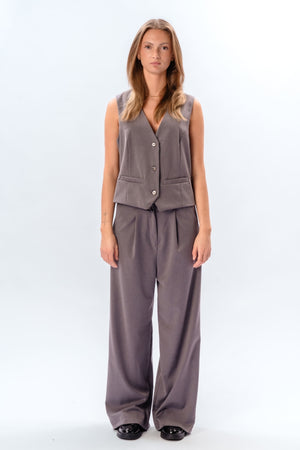Nadia vest and pants (Dark Grey) - Package deal