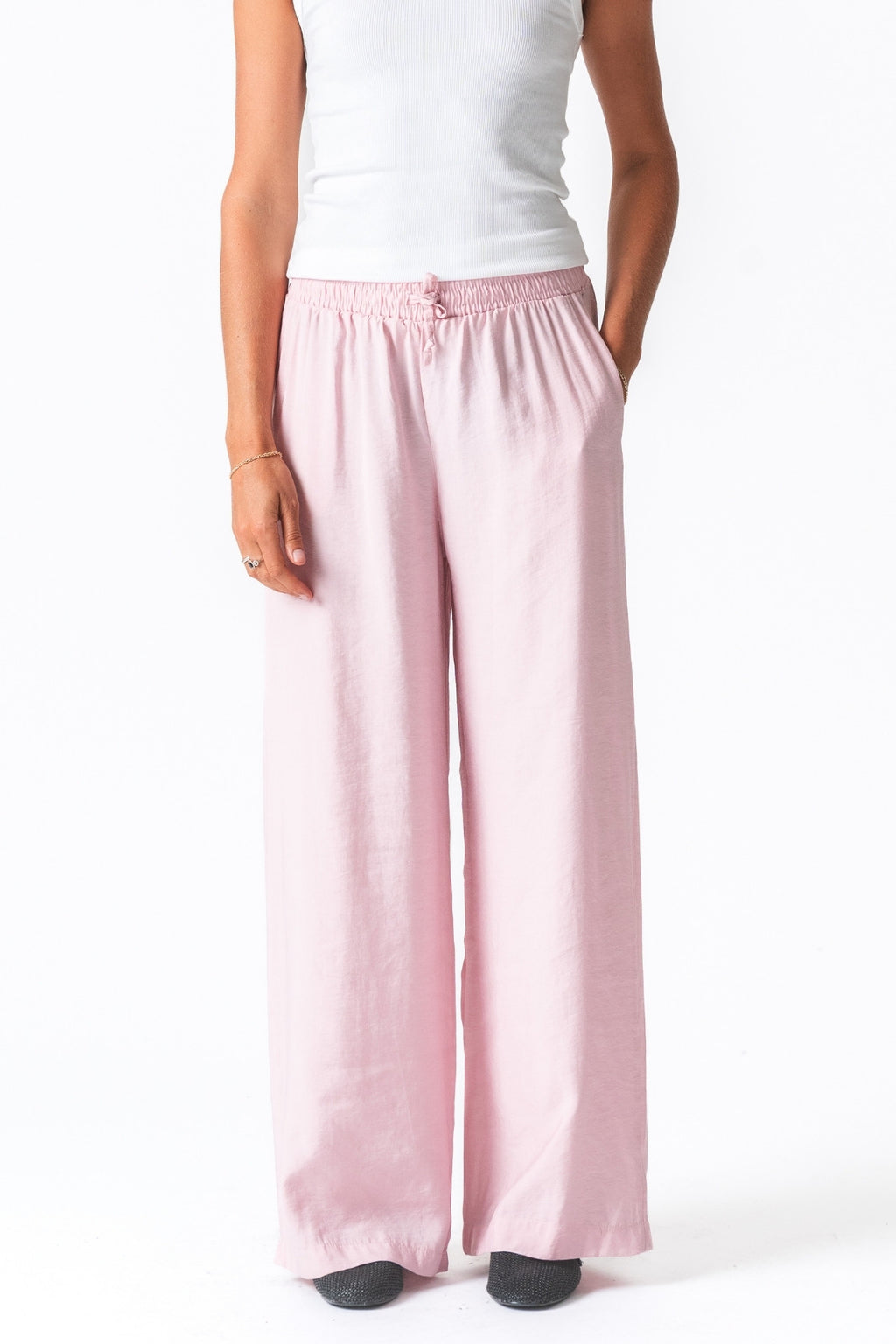 Mia Pants + Chemise MIA (rose) - Forme de package