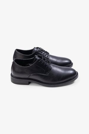 James Shoes - Black