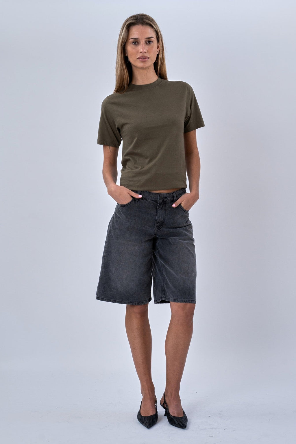 Boyfriend Tee - Army Green