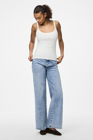 Peut attacher le dessus - blanc brillant