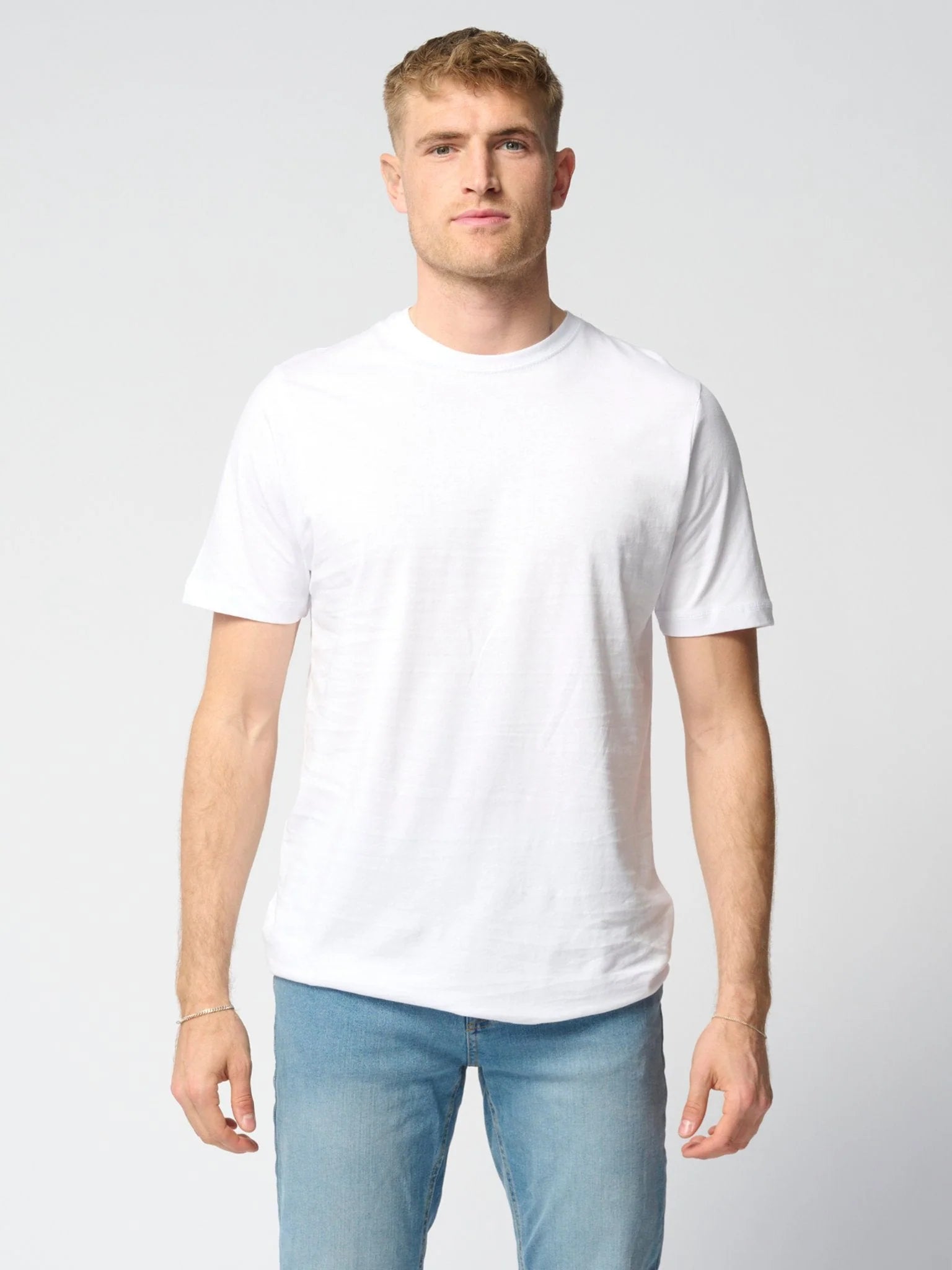 Basic T-shirts : La base de ta garde-robe