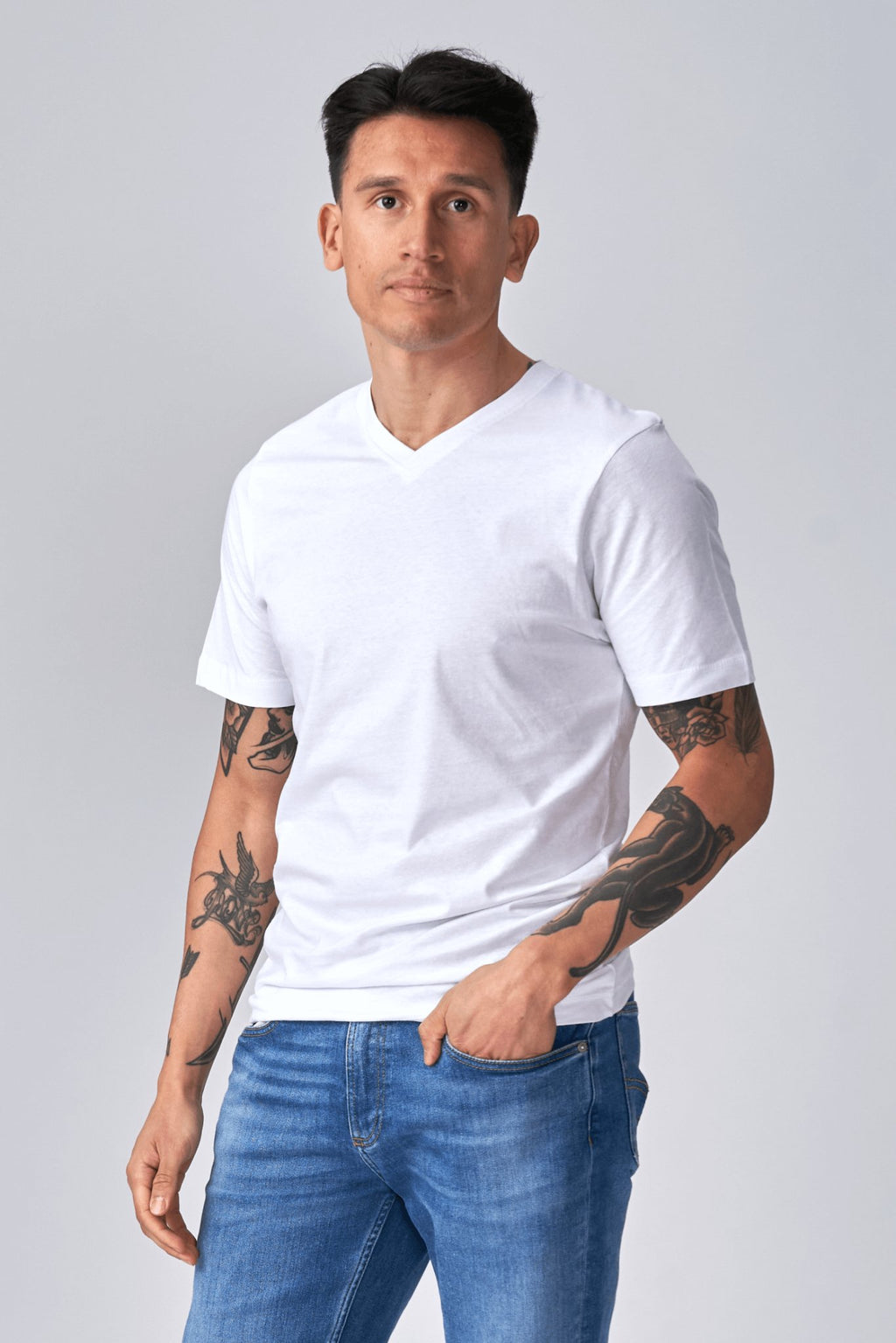 T-shirt Vneck de base - blanc