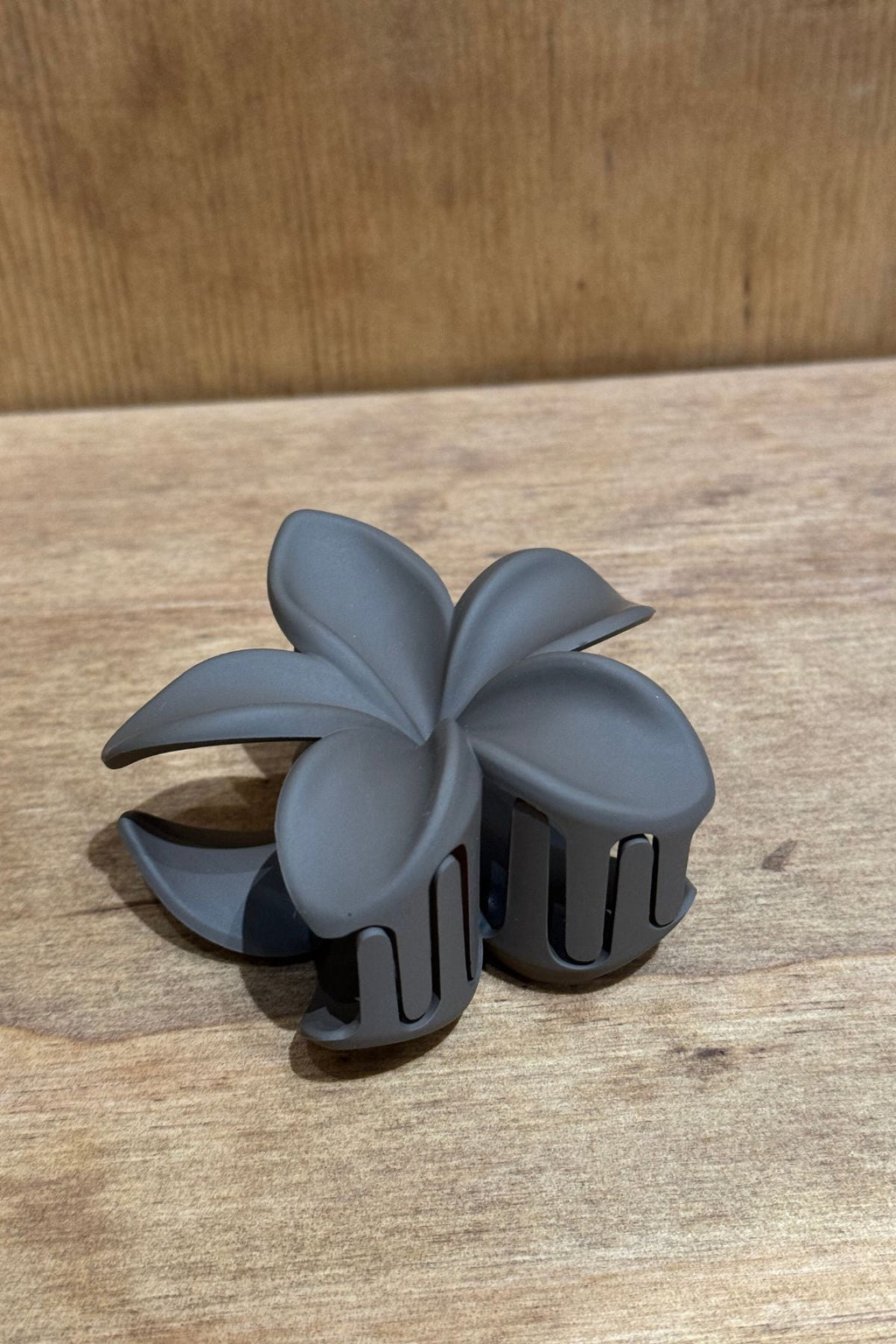 Flower Hair Clip - Brown