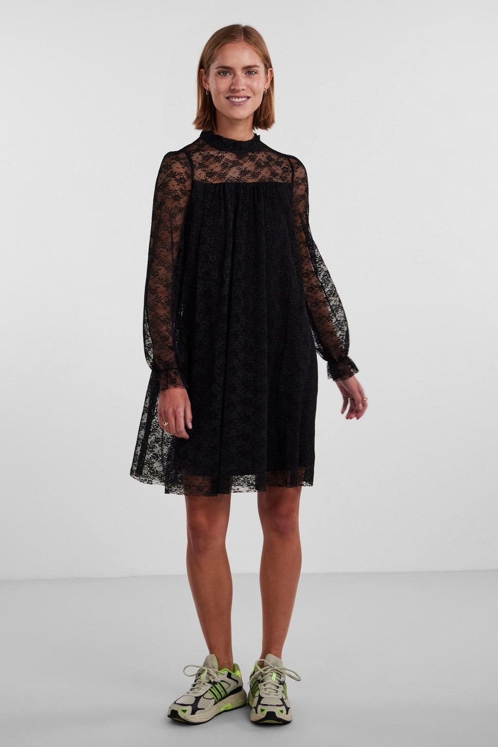 May Lace Maxi Kjole - Trier