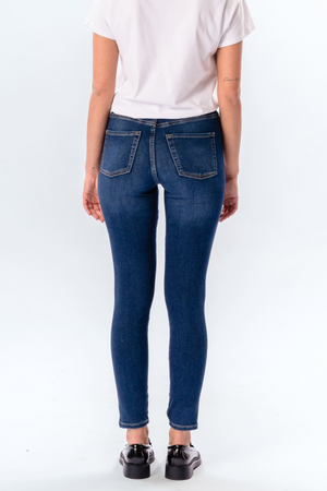 Le jean skinny de performance original - denim bleu moyen