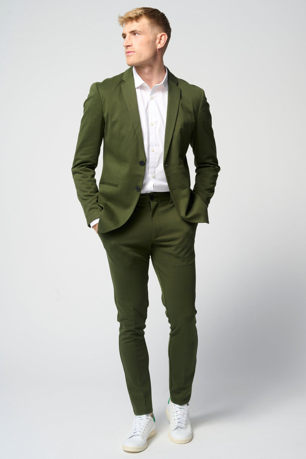 The Original Performance Suit™️ (Dark Green) + Shirt & Tie - Package Deal (V.I.P)