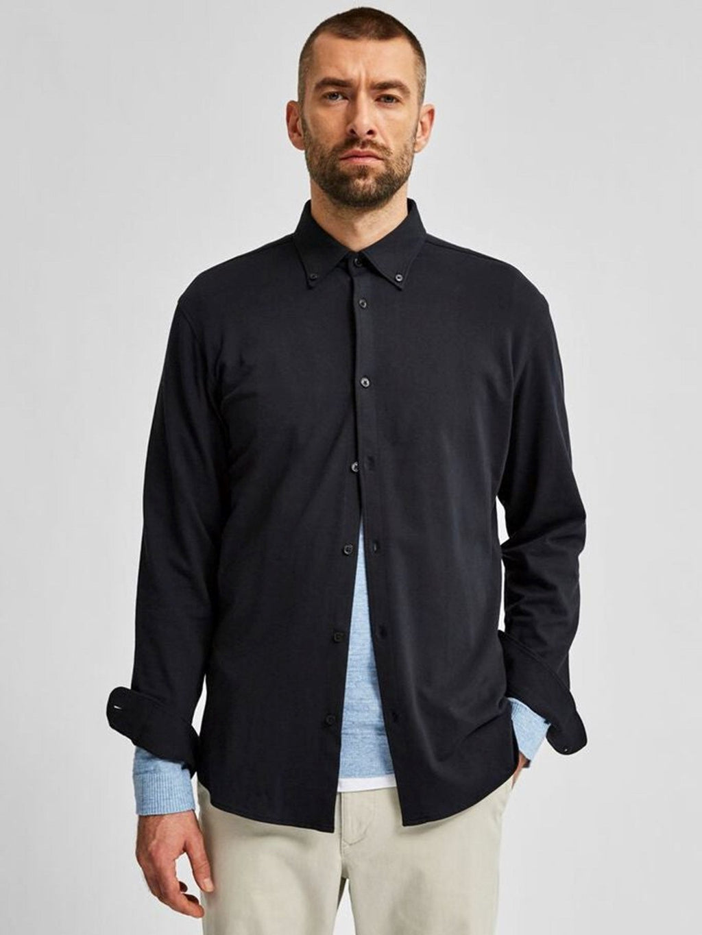 Slim Fit Shirt en coton biologique - noir